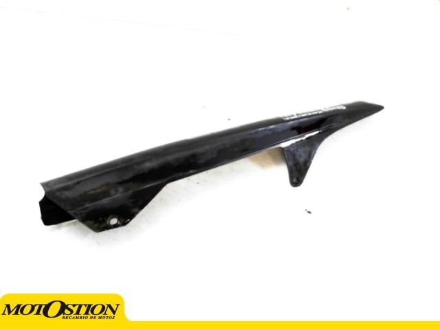 Cubre cadenas HONDA CBR 1100 XX 1100 2001-2007  desguace motos