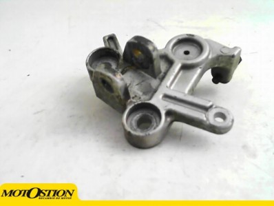 Soporte estribera delantero derecho KAWASAKI GPZ 500 1987-1993  recambios para moto