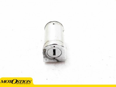 Cerraduras completas HYOSUNG AQUILA I 650 2007-2014  desguace motos