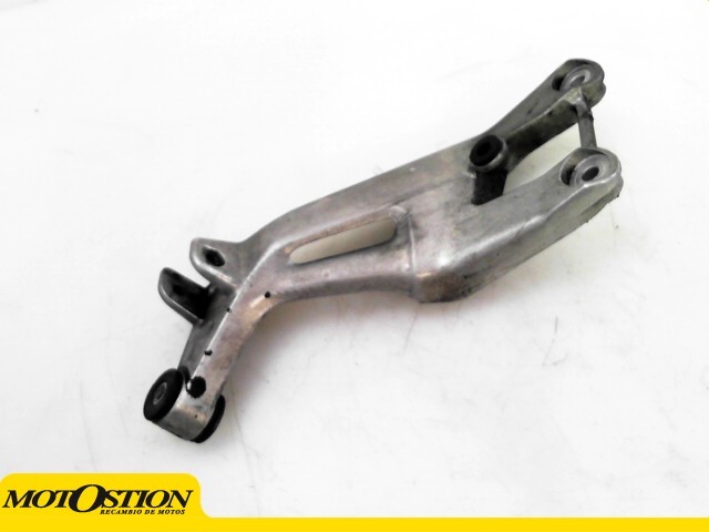 Soporte estribera trasera izquierda HONDA CBR 1100 XX 1100 1998-1999  desguace motos