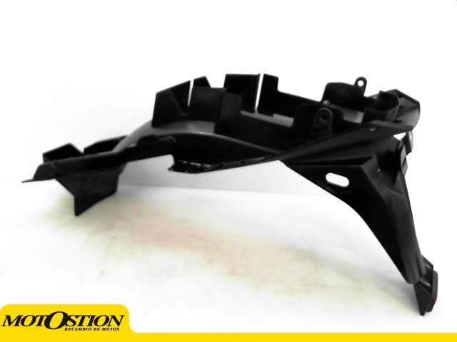 Aleta porta matricula SUZUKI BANDIT 650 2005-2007  recambios para moto