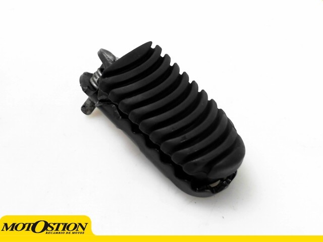 Estribera delantera derecha BMW F800GS 800 2008-2012 Recambio Ocasion