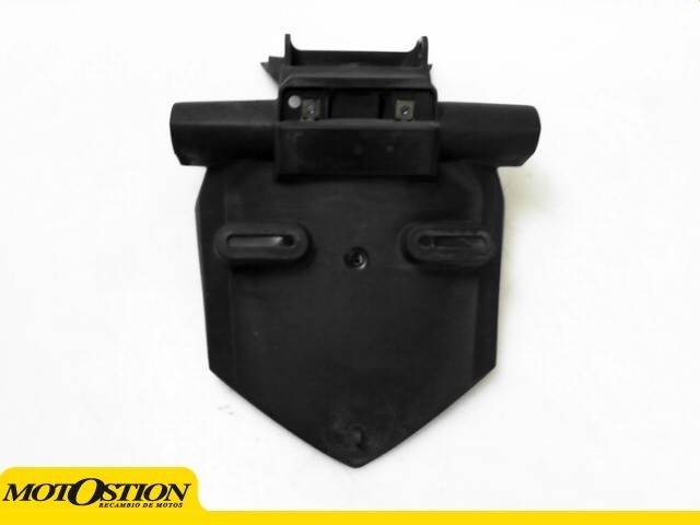 Aleta porta matricula YAMAHA FAZER 600 2004-2005  recambios para moto