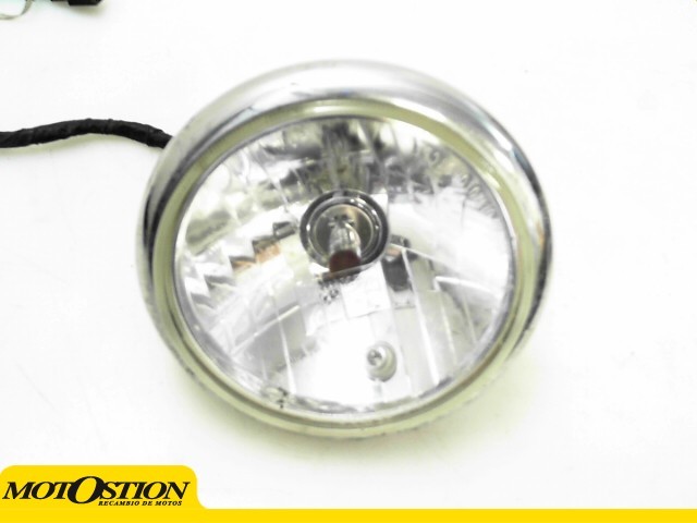 Faro derecho TRIUMPH SPEED TRIPLE 1050 2006-2007  desguace motos