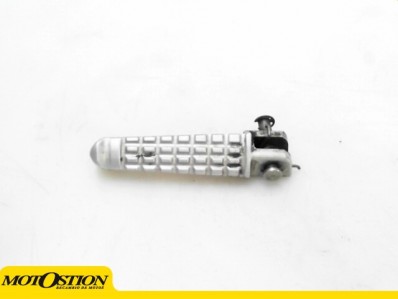 Estribera delantera izquierda TRIUMPH SPEED TRIPLE 1050 2006-2007 Recambio Ocasion