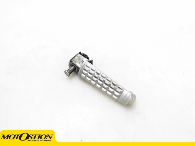 Estribera trasera derecha Triumph Speed triple 1050 2006-2007