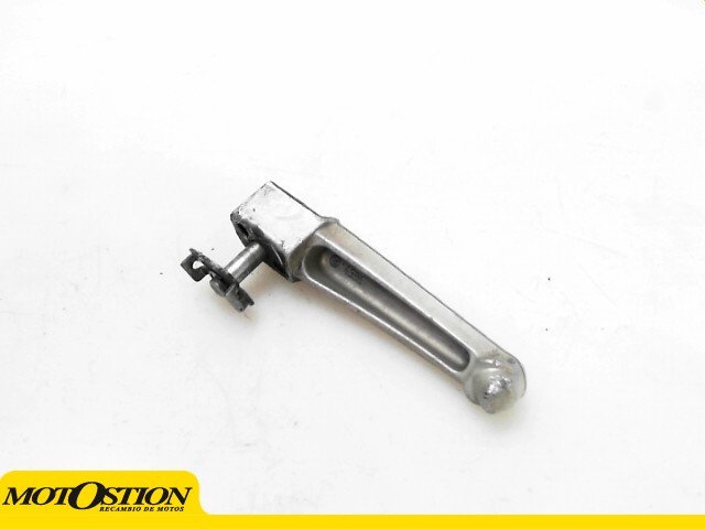 Estribera trasera derecha Triumph Speed triple 1050 2006-2007