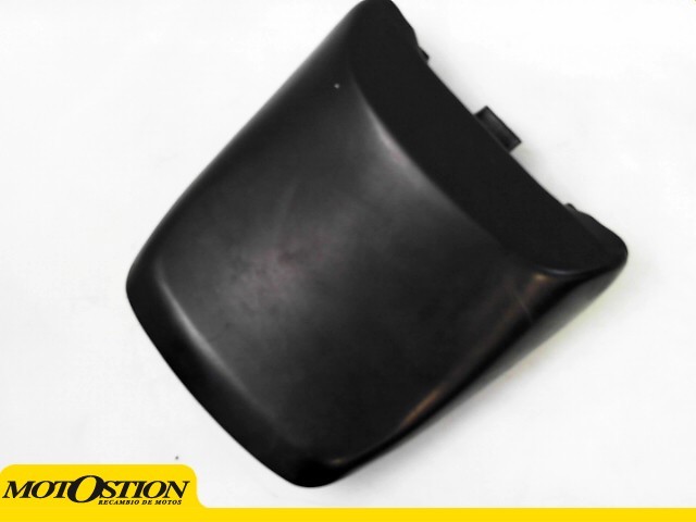 Asiento pasajero BMW  despiece de moto