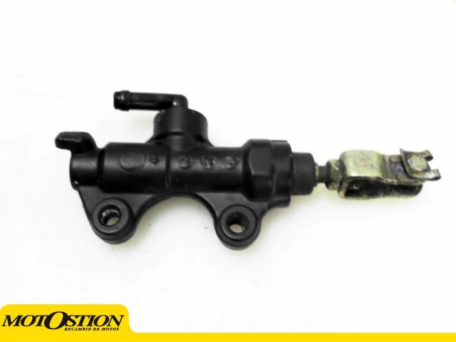 Bomba freno trasero Triumph Speed triple 1050 2006-2007