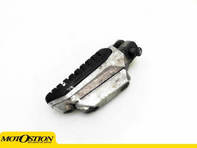 Estribera delantera izquierda Suzuki GSR 600 ABS 2007 - 2010
