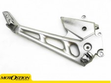 Soporte estriberas derecho Suzuki GSR 600 ABS 2007 - 2010
