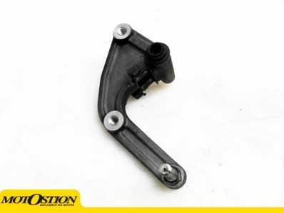 Soporte pinza freno delantero izquierdo abs