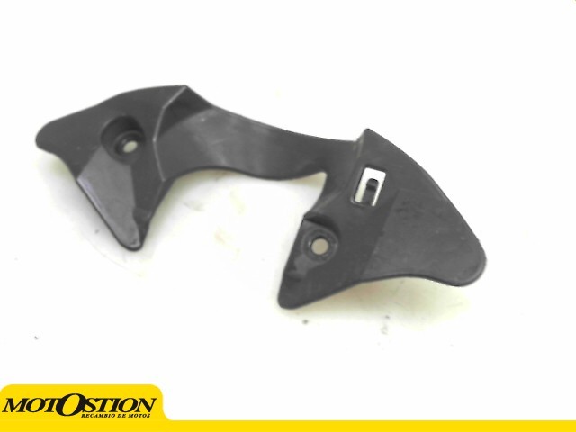 Embellecedor tija inferior YAMAHA R6 600 2005-2005  motodesguace