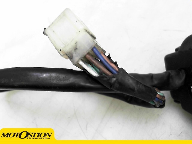 Piña luces izquierda DAELIM BESBI 125 2008-2012  repuestos de motos