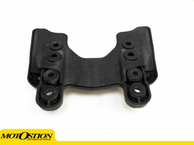 Soporte cupula Suzuki V-Strom 650 2007 - 2011