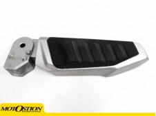 Estribera trasera izquierda Sym Joymax 300i GTS 2012 - 2015