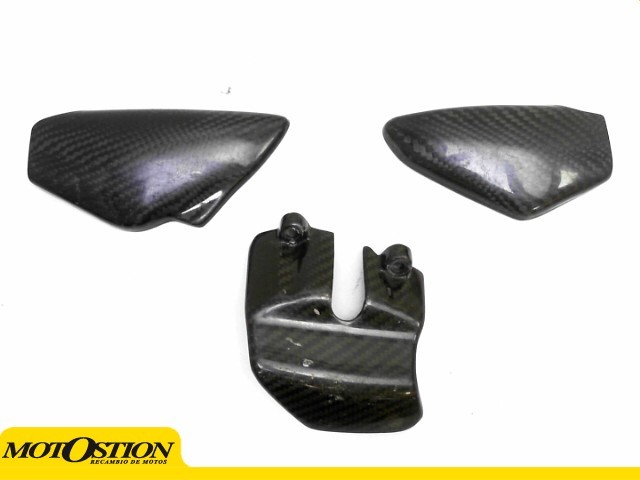 Kit carenado fibra carbono GIVI