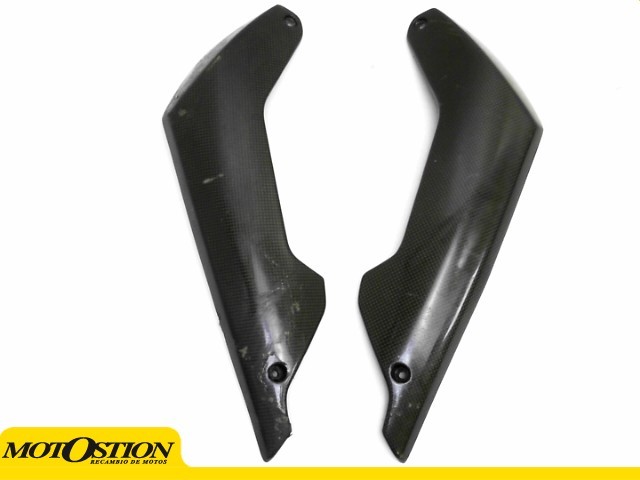 Kit carenado fibra carbono GIVI