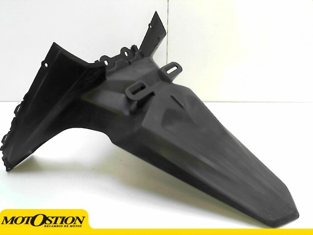 Aleta porta matricula Yamaha Tricity 125 2014 - 2016