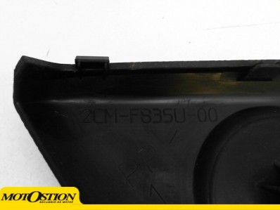 Embellecedor superior carenado delantero izquierdo Yamaha Tricity 125