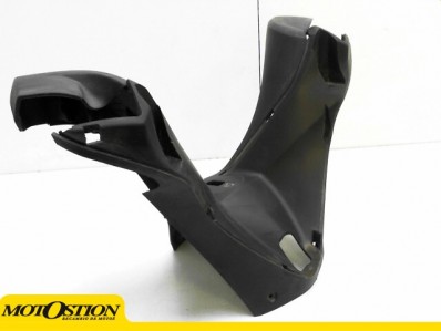 Embellecedor manillar superior Sym Joymax 300i GTS 2012 - 2015