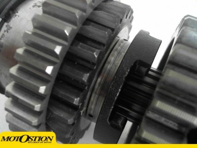 EJE SECUNDARIO DEL CAMBIO Yamaha fz6s 600 2004-2005