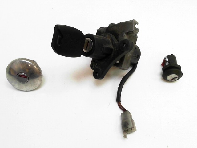 Cerradura clausor YAMAHA XMAX 125 2006-2010  moto