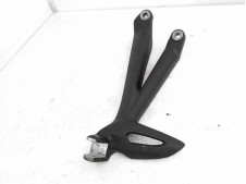 Soporte estribera trasero izquierdo Triumph Street 675 2013 - 2017