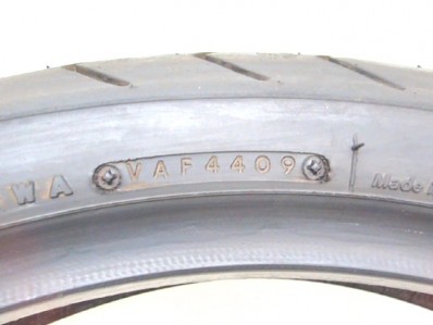 Neumático 110/70-17 54W