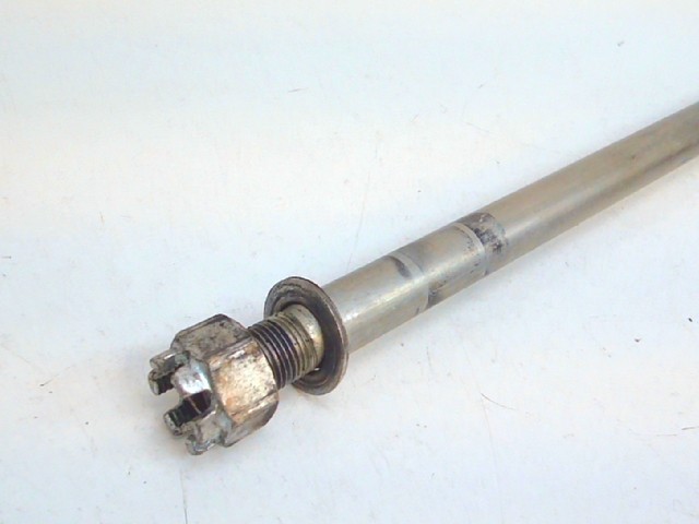 EJE RUEDA TRASERA Kawasaki z900 E 2020 - 2021