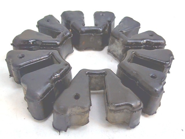 Silent blocks porta coronas Ktm Duke 125 2021 - 2023