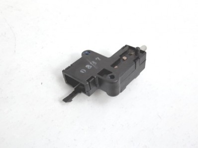 INTERRUPTOR MANETA EMBRAGUE Kawasaki z900 E 2020 - 2021