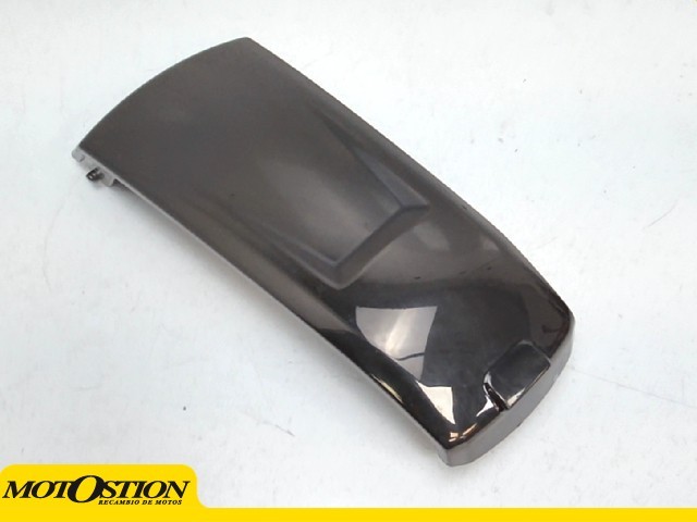 Tapa del Tapon de Gasolina Kymco AK 550 2017 - 2021