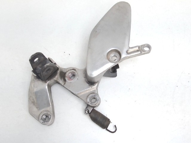 Soporte estribera delantero derecho YAMAHA THUNDERCAT 600 1994-2007  moto