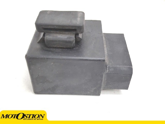 Rele de la bomba de gasolina YAMAHA THUNDERCAT 600 1994-2007  despiece de moto