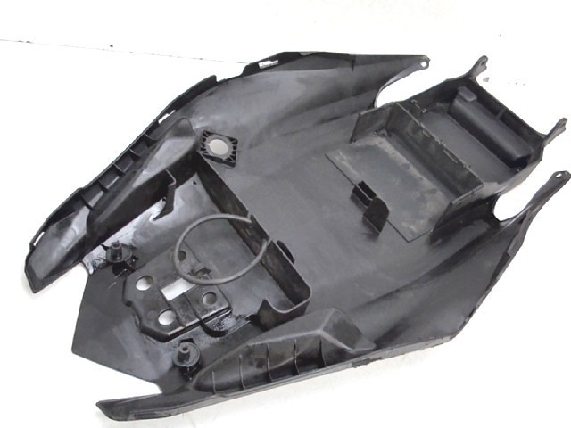 Aleta pase rueda superior Kawasaki Z 800 e 2013 - 2016