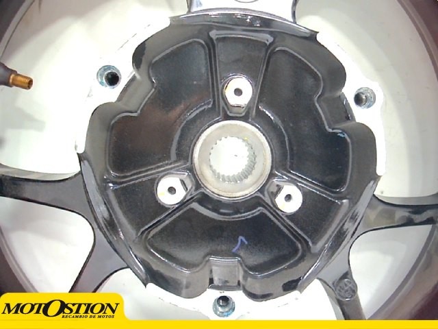 Rueda trasera Yamaha NMAX 125 2021 - 2023