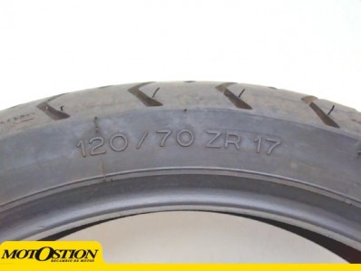 Neumático 120/70-17