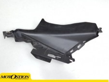 Embellecedor cacha trasera izquierda Yamaha XMAX 300 2023 - 2024