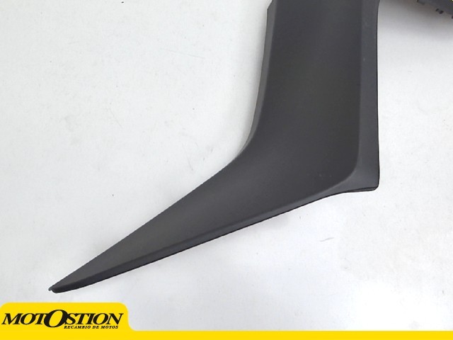 Carenado Lateral Inferior Izquierdo Yamaha xmax 300 ABS  2018 - 2020