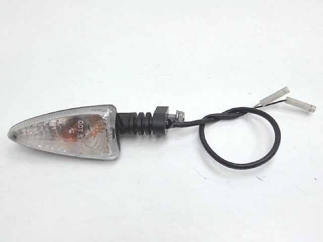 Intermitente trasero izquierdo Triumph Street 675 2007-2008