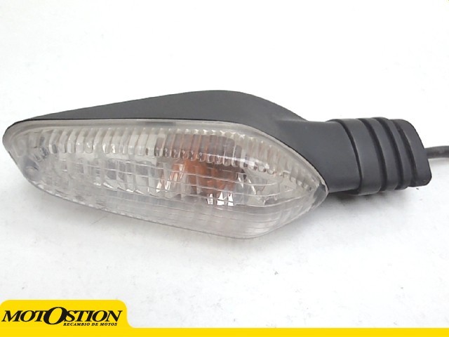 Intermitente trasero izquierdo DUCATI MONSTER 696 2008-2011 Recambio Ocasion