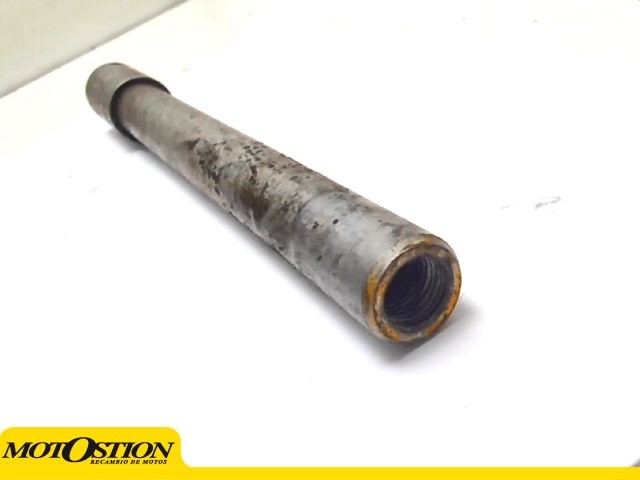 Eje rueda delantera HONDA VFR 750 1990-1993  desguace motos