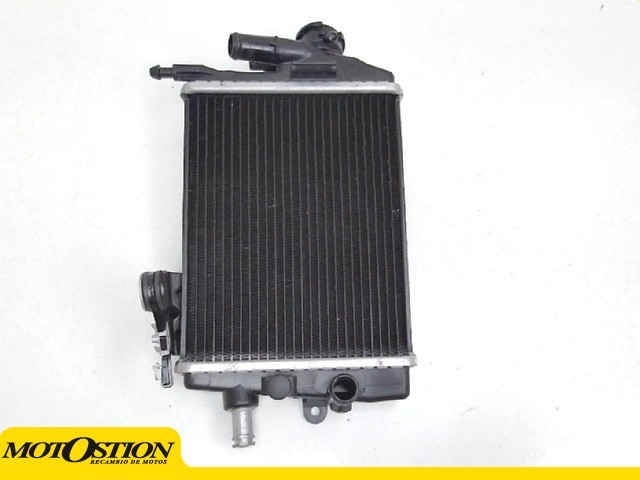 Radiador derecho Bmw R 1300 GS 2022 - 2025