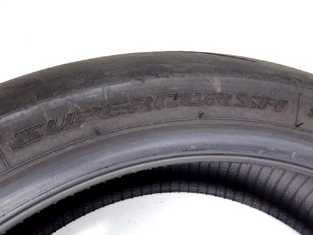 Neumático Pirelli HYPERSPORT Diablo Supercorsa SP V2 190/55 ZR 17 M/C 75W TL  Neumáticos