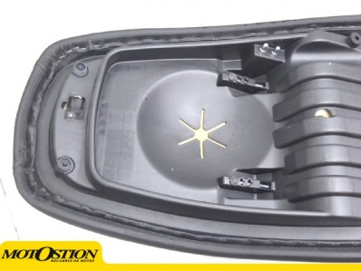 Asiento Sym Joymax 300i GTS 2012 - 2015